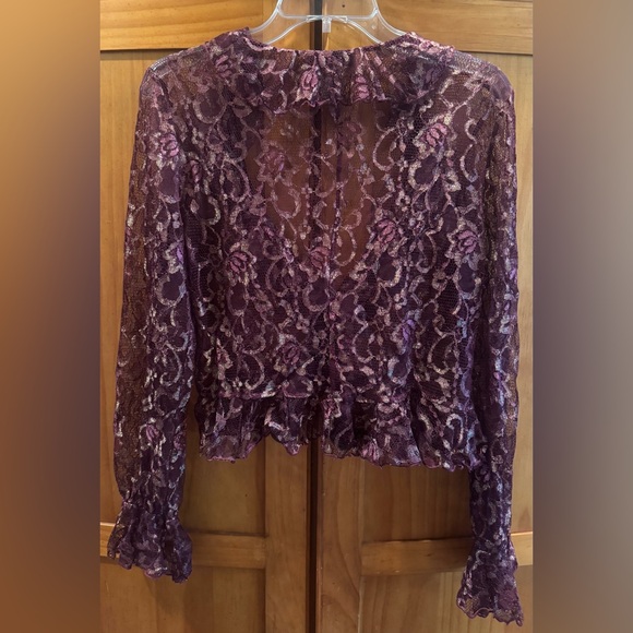 Bebe Y2K Women's Floral Sheer Lace Ruffled Blouse w/ Gold, Wine & Deep Pink Hues - Picture 4 of 16